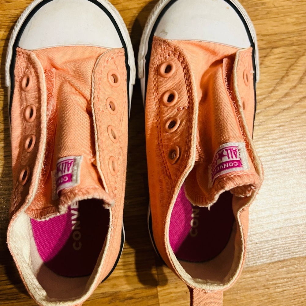 Girls shoes.